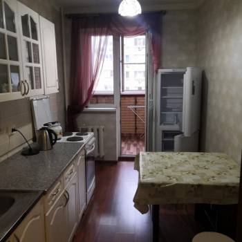 Сдается 1-комнатная квартира, 40 м²