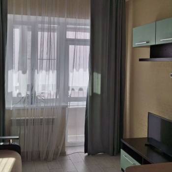 Сдается 1-комнатная квартира, 38 м²