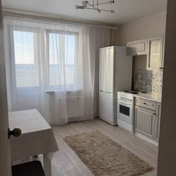Сдается 1-комнатная квартира, 37 м²