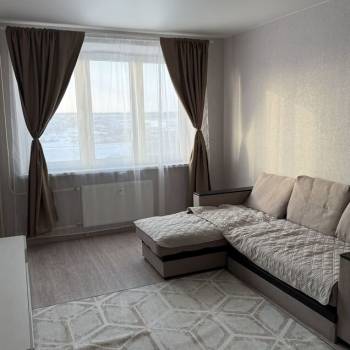 Сдается 1-комнатная квартира, 37 м²