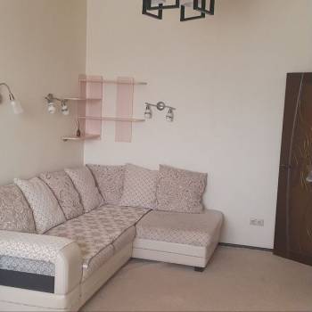 Сдается 1-комнатная квартира, 41,7 м²