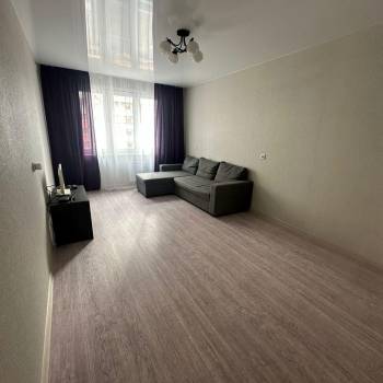 Сдается 2-х комнатная квартира, 58 м²