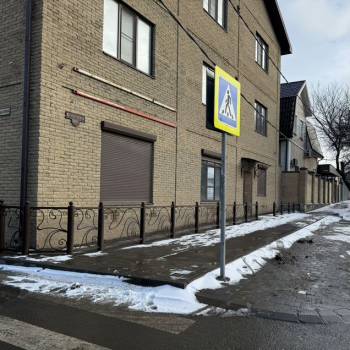 Сдается Нежилое помещение, 100 м²