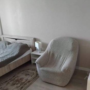 Сдается 1-комнатная квартира, 43 м²