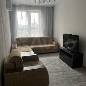 Сдается 1-комнатная квартира, 45 м²