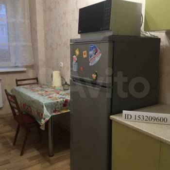 Сдается 1-комнатная квартира, 39 м²