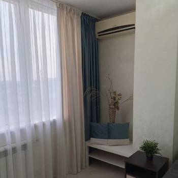 Сдается 1-комнатная квартира, 42 м²