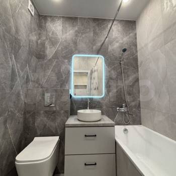 Сдается 1-комнатная квартира, 38 м²