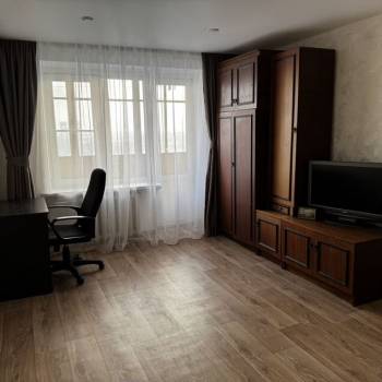 Сдается 1-комнатная квартира, 37 м²