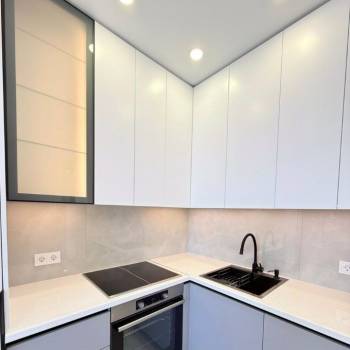 Продается Многокомнатная квартира, 75 м²