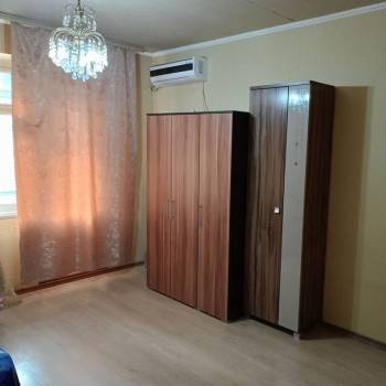 Продается 1-комнатная квартира, 40 м²
