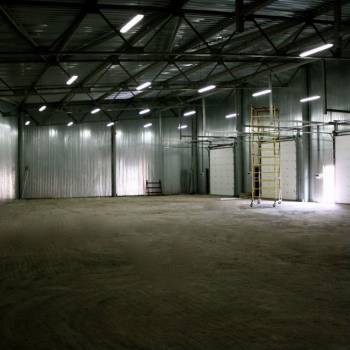 Сдается Нежилое помещение, 240 м²