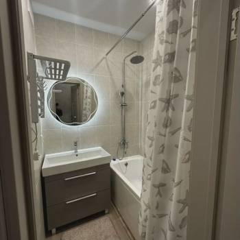 Сдается 2-х комнатная квартира, 57 м²