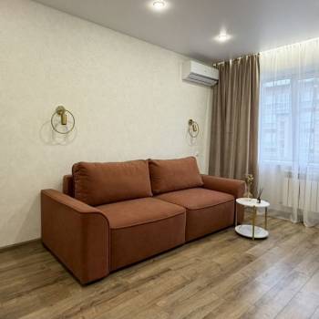 Сдается 1-комнатная квартира, 38 м²