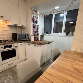 Продается 3-х комнатная квартира, 80 м²