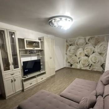 Сдается 1-комнатная квартира, 42,3 м²