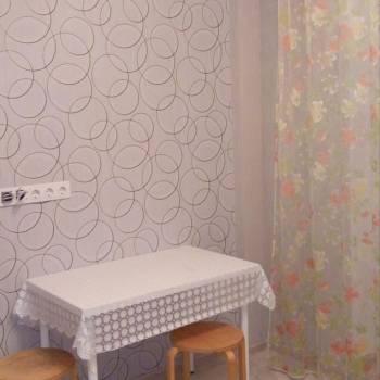 Сдается 1-комнатная квартира, 43 м²