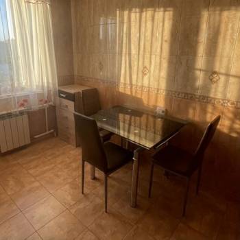Сдается Многокомнатная квартира, 65 м²
