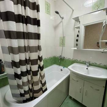 Сдается Многокомнатная квартира, 0 м²