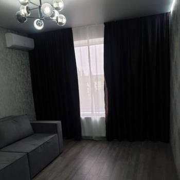 Сдается 1-комнатная квартира, 43 м²