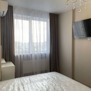 Сдается 1-комнатная квартира, 43 м²