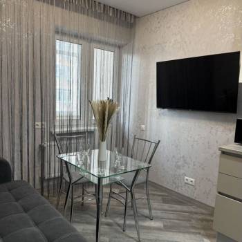 Сдается 1-комнатная квартира, 49 м²