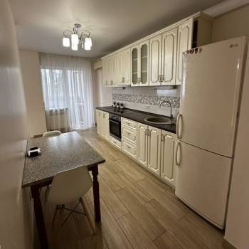 Сдается 2-х комнатная квартира, 54 м²
