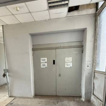 Сдается Нежилое помещение, 200 м²