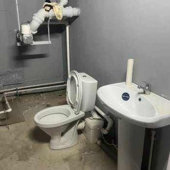 Продается Нежилое помещение, 107 м²