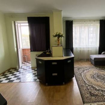 Сдается 1-комнатная квартира, 40 м²