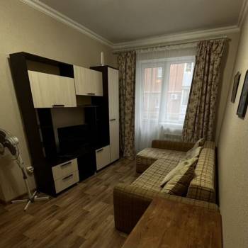 Сдается 1-комнатная квартира, 36 м²