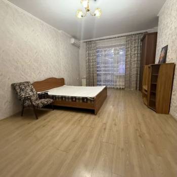 Сдается 1-комнатная квартира, 45 м²