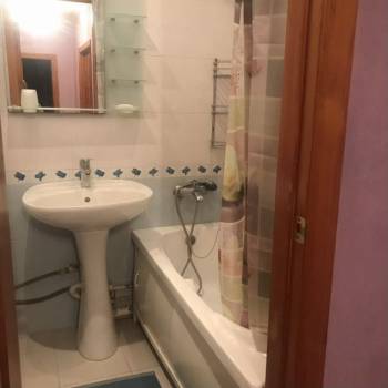 Сдается 2-х комнатная квартира, 56 м²