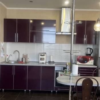 Сдается 1-комнатная квартира, 42 м²