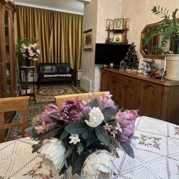 Продается 1-комнатная квартира, 53 м²