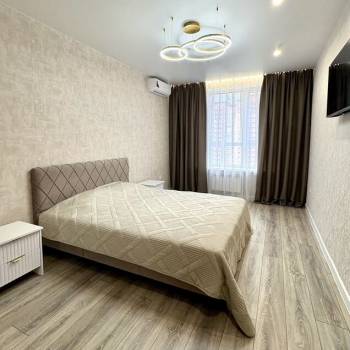 Продается 1-комнатная квартира, 40 м²