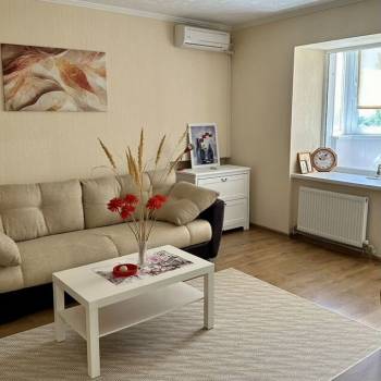 Сдается 1-комнатная квартира, 44 м²