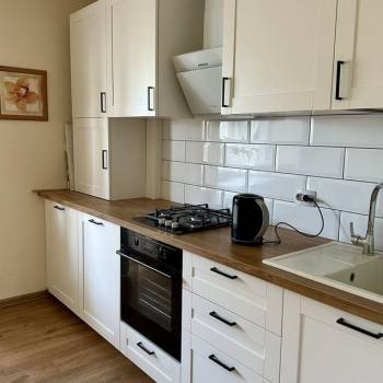 Сдается 1-комнатная квартира, 44 м²