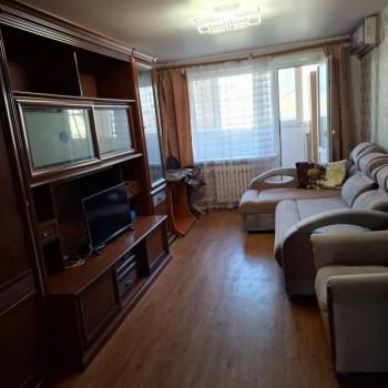 Сдается Многокомнатная квартира, 60 м²