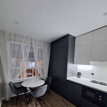 Сдается 1-комнатная квартира, 37 м²