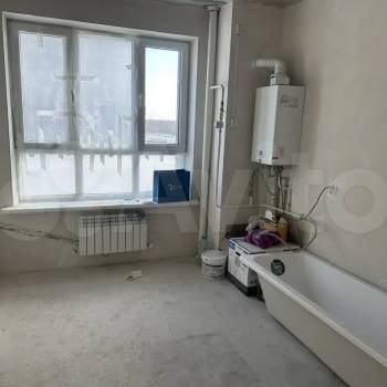 Продается 1-комнатная квартира, 35 м²