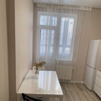 Сдается 1-комнатная квартира, 36 м²