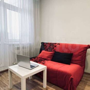 Сдается 1-комнатная квартира, 39 м²