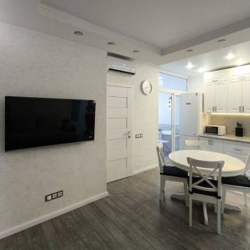 Продается 1-комнатная квартира, 40,4 м²