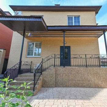 Продается Дом, 190 м²