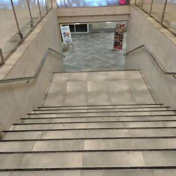 Сдается Нежилое помещение, 600 м²