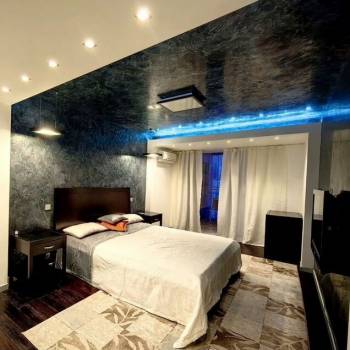 Сдается 2-х комнатная квартира, 92 м²