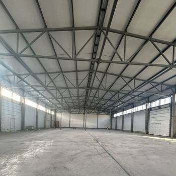 Сдается Нежилое помещение, 1000 м²