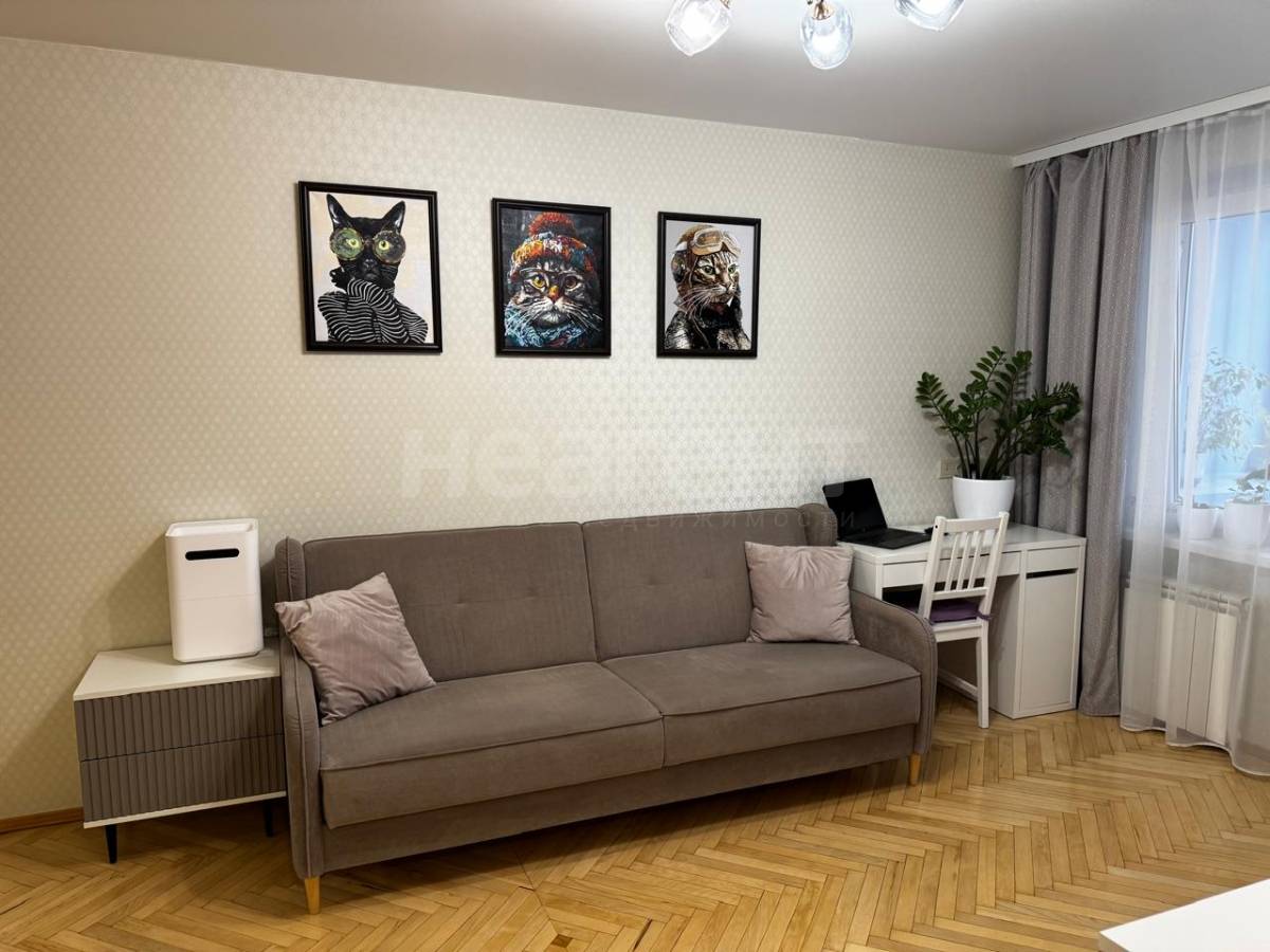 Продам 2-х комн. квартиру, ул. Красноармейская