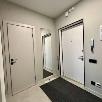 Продается 1-комнатная квартира, 39 м²